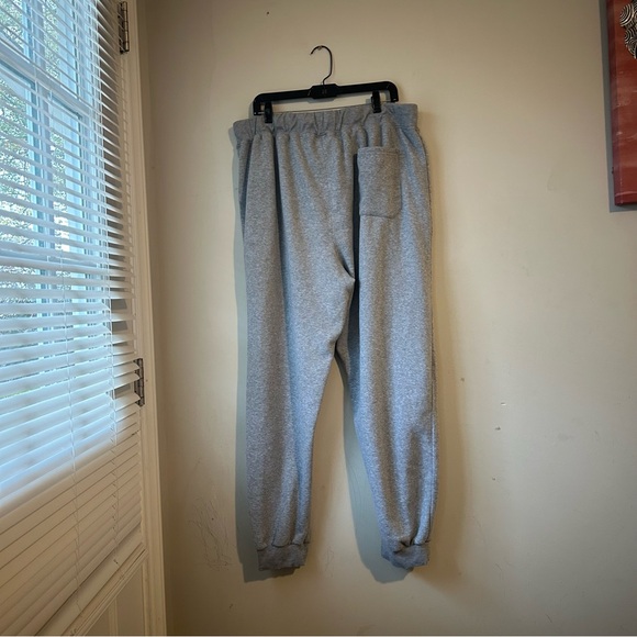 Men’s 100% Polyester Gray Jogger Sweatpants Drawstring Pockets - Picture 6 of 7